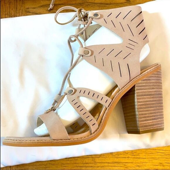 DOLCE VITA STRAPPY NUBUCK SANDALS. NEW. - Picture 2 of 11